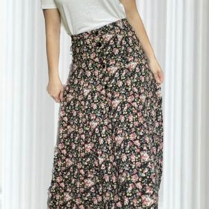 ZZ Michaels Red Yellow Print Rayon Maxi Skirt